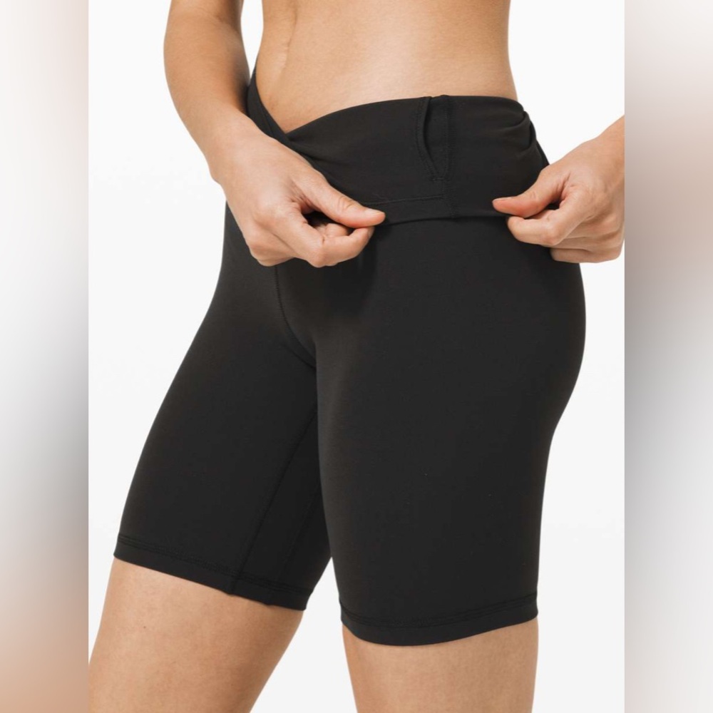 Sold do not buy NWT Lululemon Align High-Rise Short 6” Black size 12 - Picture 4 of 4